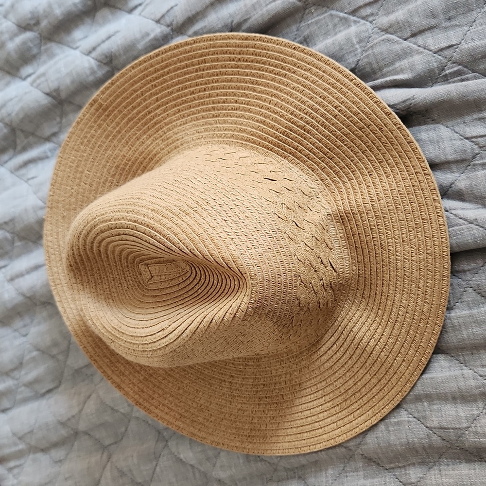Foldable Rachel Zoe hat